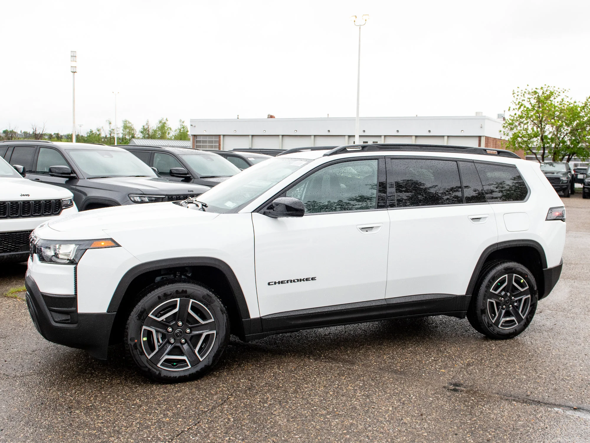 New 2026 White Jeep Limited* image 2