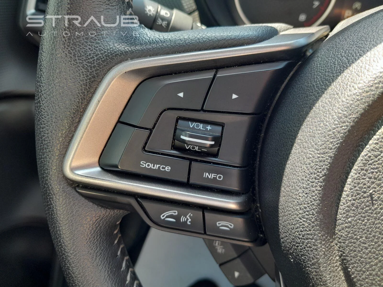 Used 2019 Crystal White Pearl Subaru Limited image 14