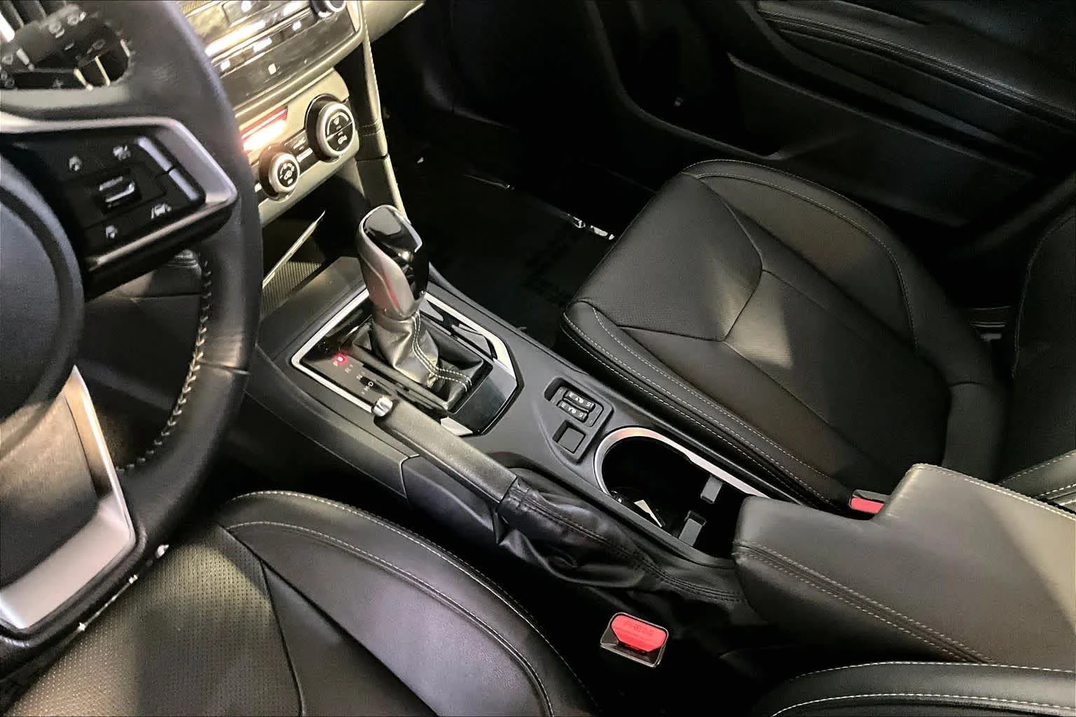 Used 2019 Crystal Black Silica Subaru Limited image 17