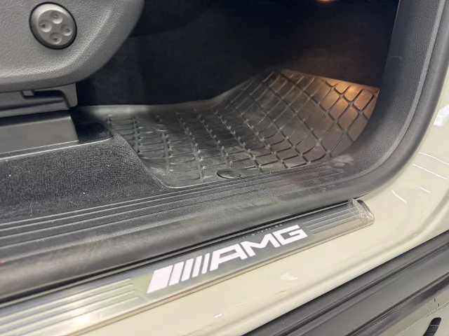 Certified Used 2023 MANUFAKTUR Diamond White Bright Mercedes-Benz GLE 53 AMG® image 39