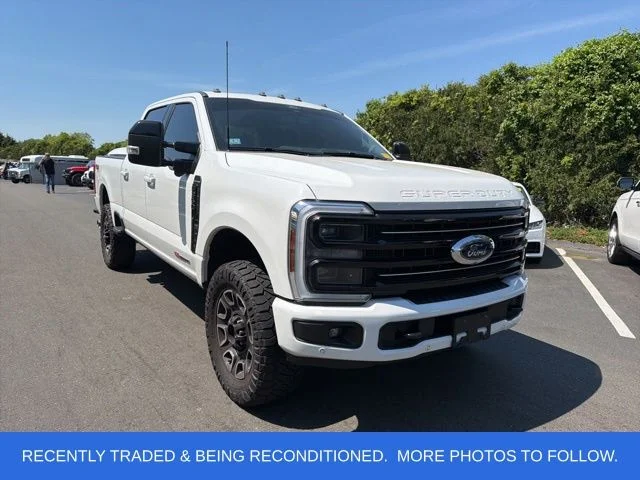 2025 Ford F-350 Platinum 4x4 Crew Cab 6-3/4' Box SRW's photo