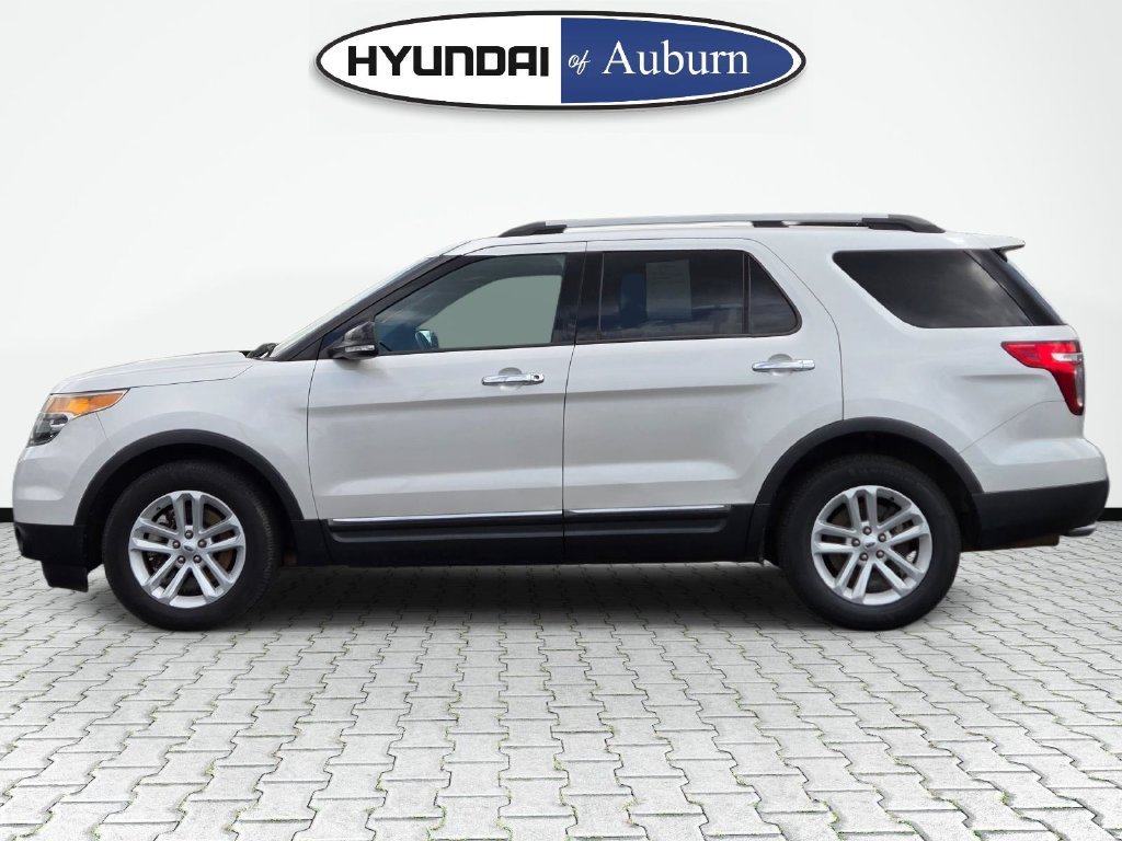 Used 2015 White Ford XLT image 10