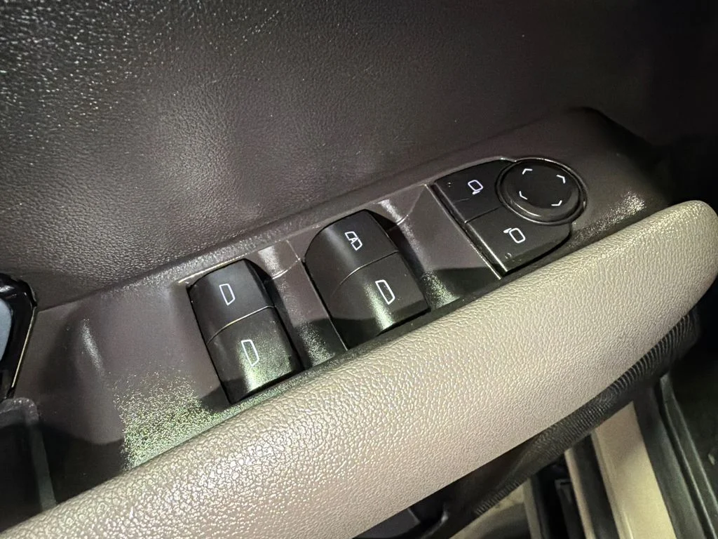 Used 2023 Sand Dune Metallic Chevrolet 4WD ZR2 image 19
