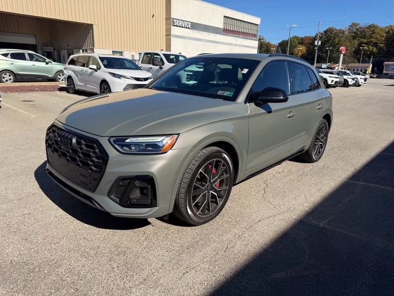 Used 2024 Gray Audi Premium Plus image 2