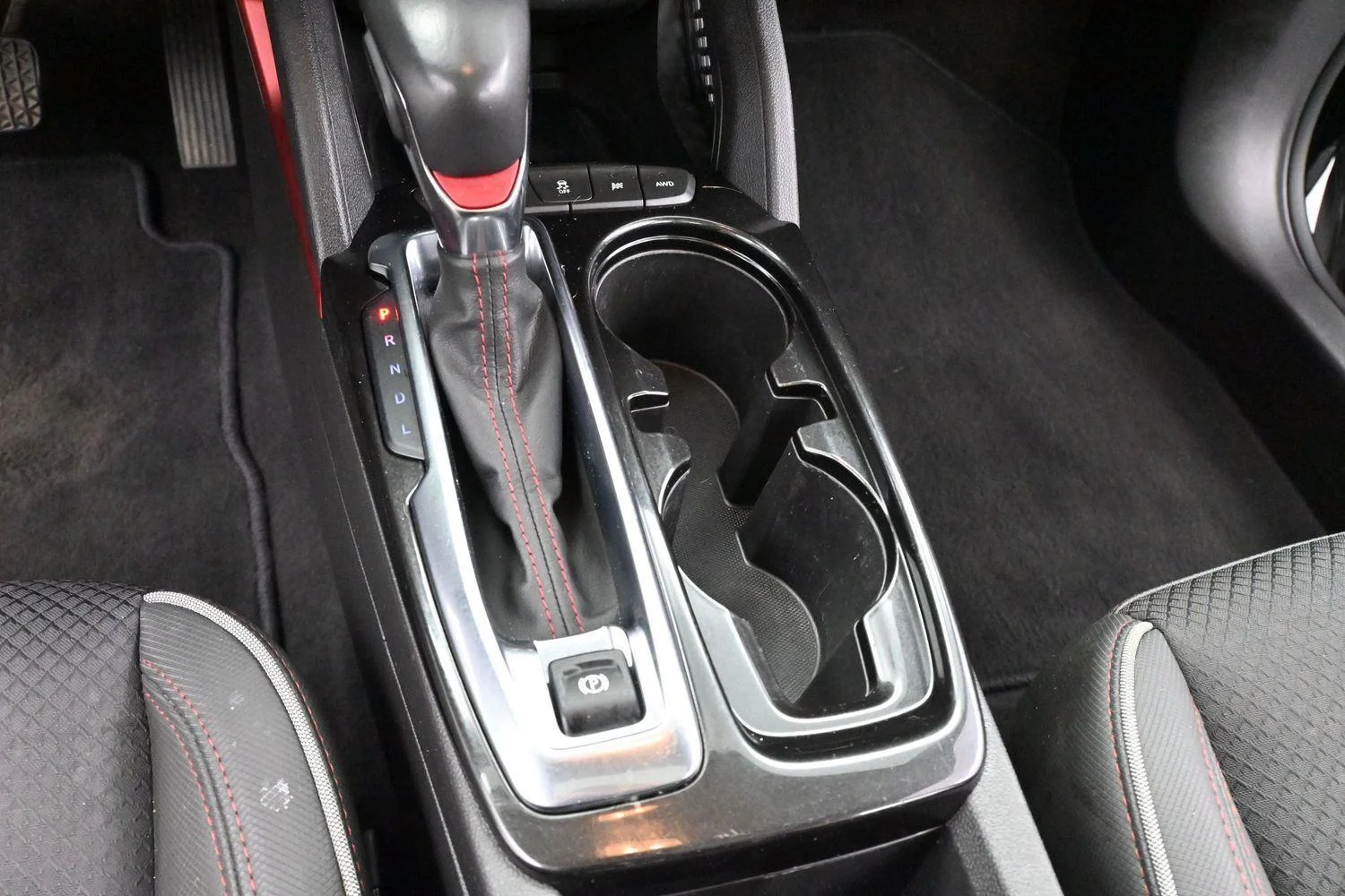 Used 2022 Mosaic Black Metallic Chevrolet RS image 19