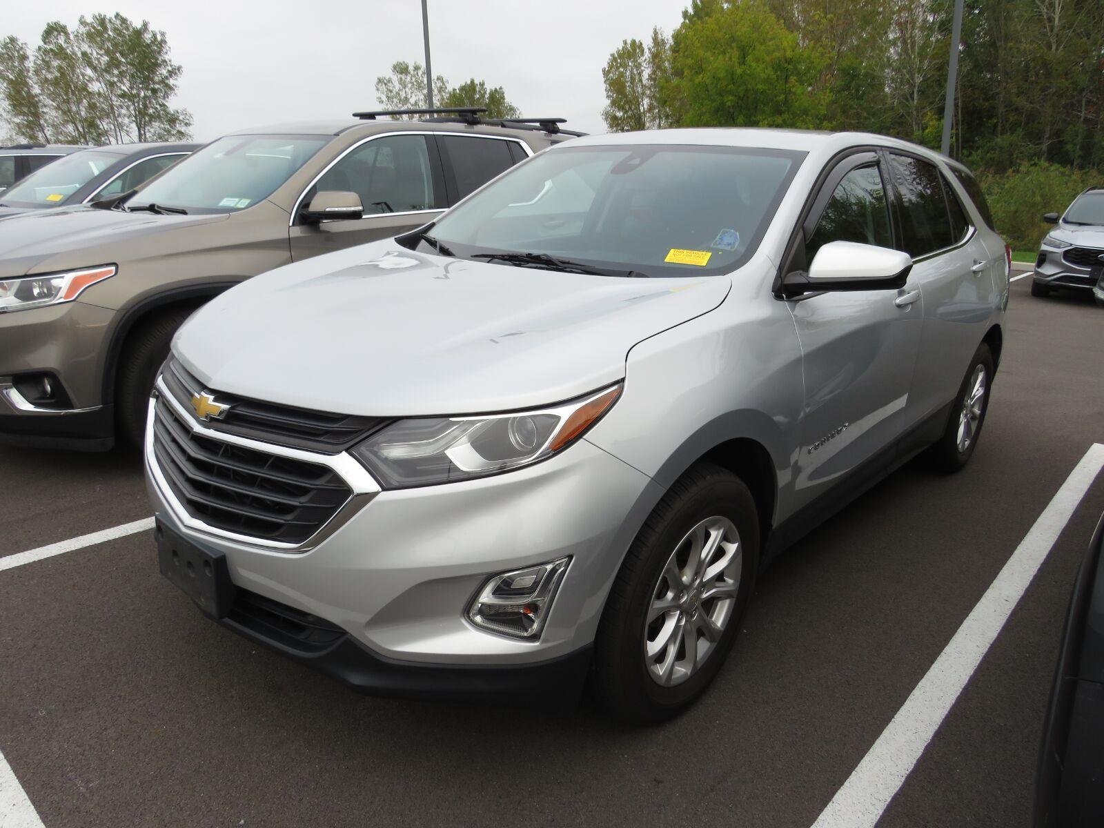 Used 2020 Silver Ice Metallic Chevrolet LT image 6