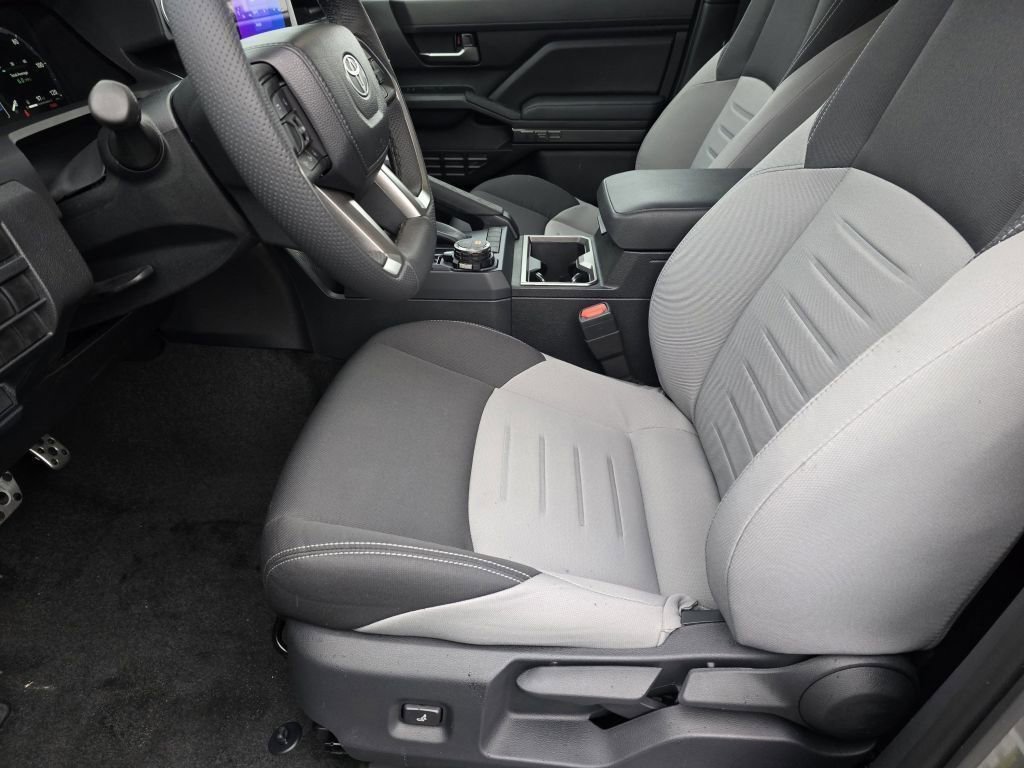 2025 Toyota Tacoma TRD Sport - Photo 34