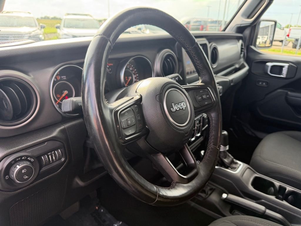 Used 2022 Gray Jeep Willys image 19