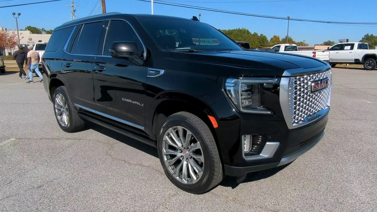 2021 GMC Yukon Denali - Photo 29