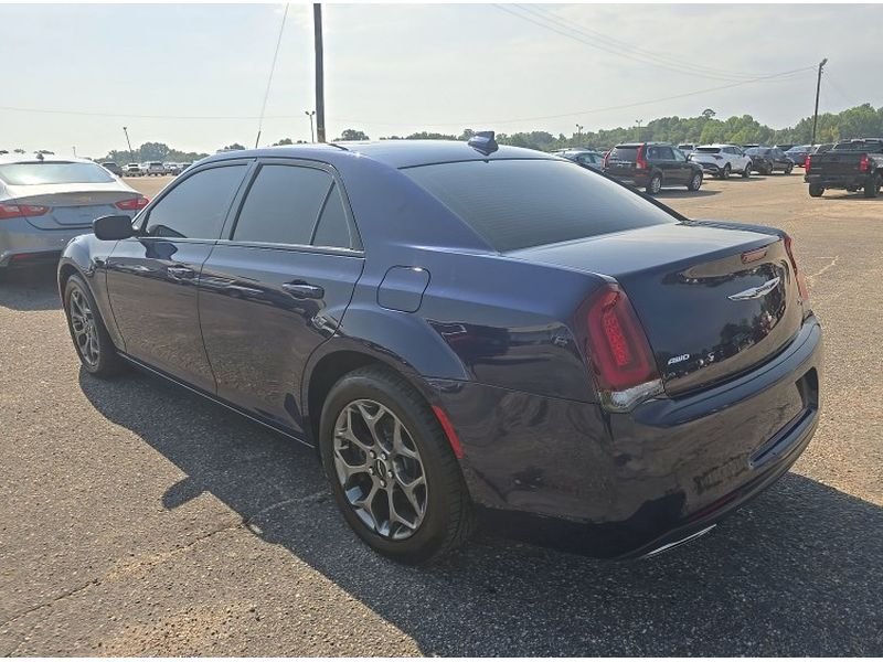 Used 2016 Jazz Blue Pearlcoat Chrysler Base image 3