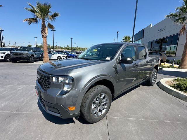New 2026 Carbonized Gray Metallic Ford XLT image 3