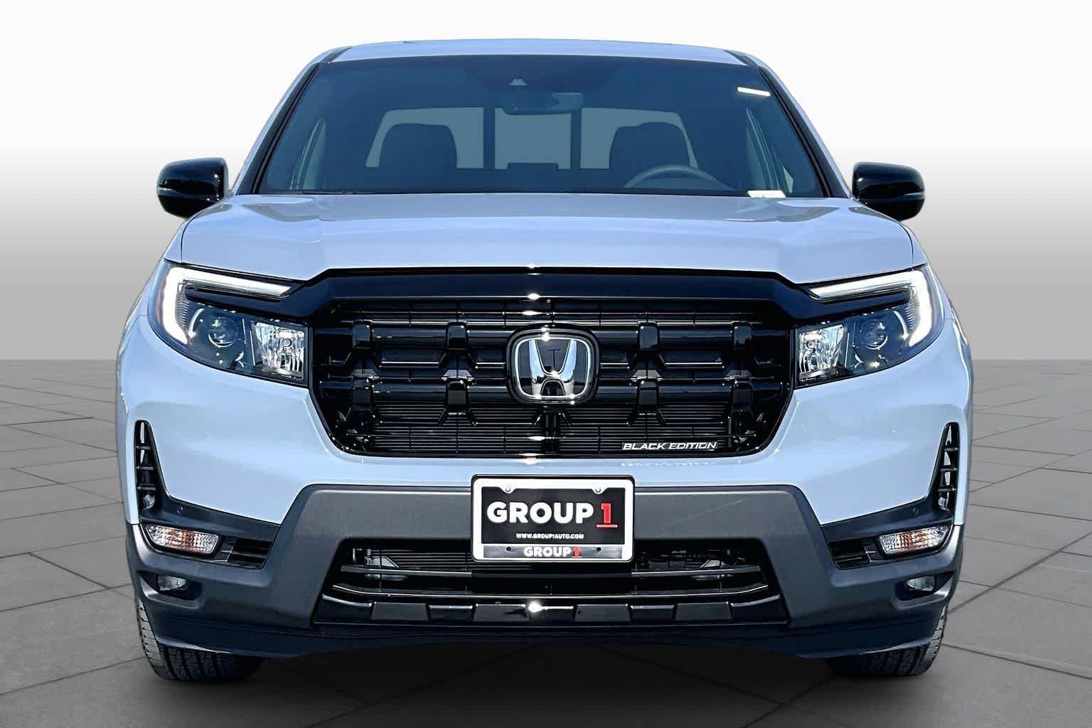 New 2026 Sonic Gray Pearl Honda Black Edition image 3