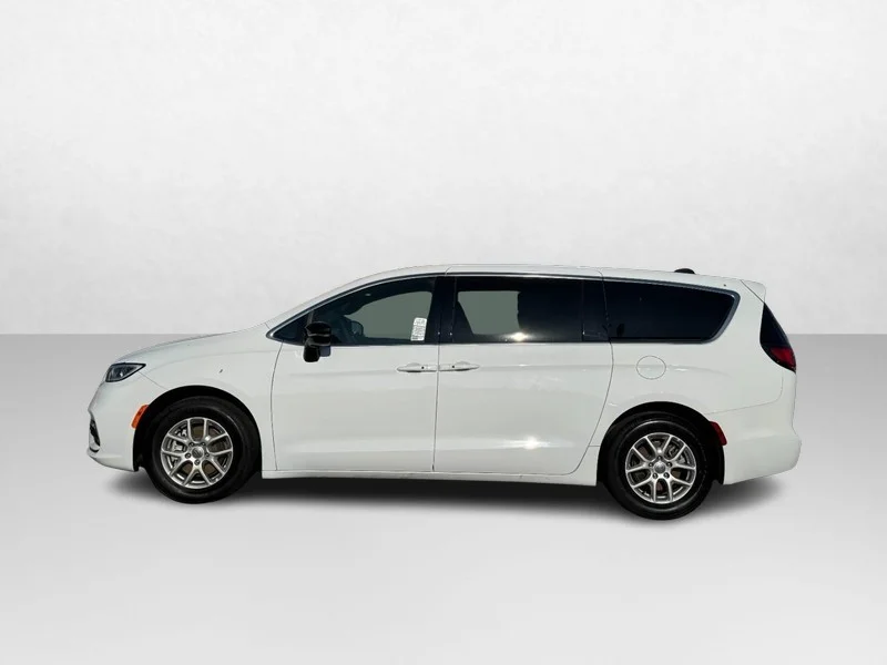 Used 2025 Bright White Clearcoat Chrysler Select FWD image 8