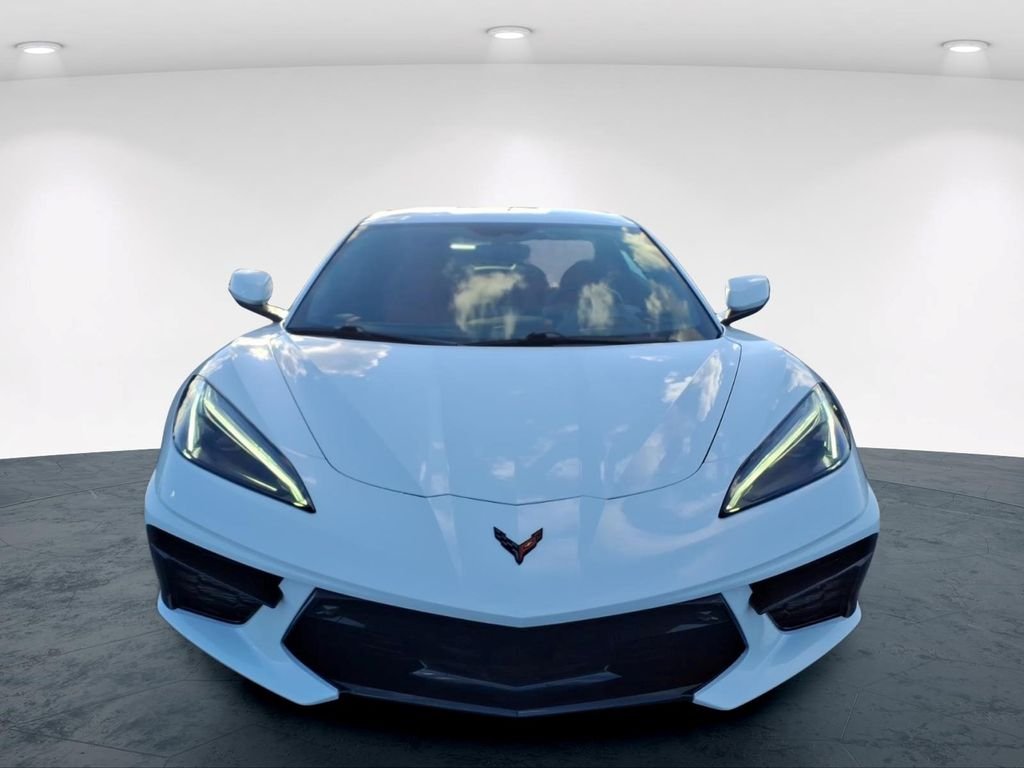 Used 2020 White Chevrolet Stingray image 4