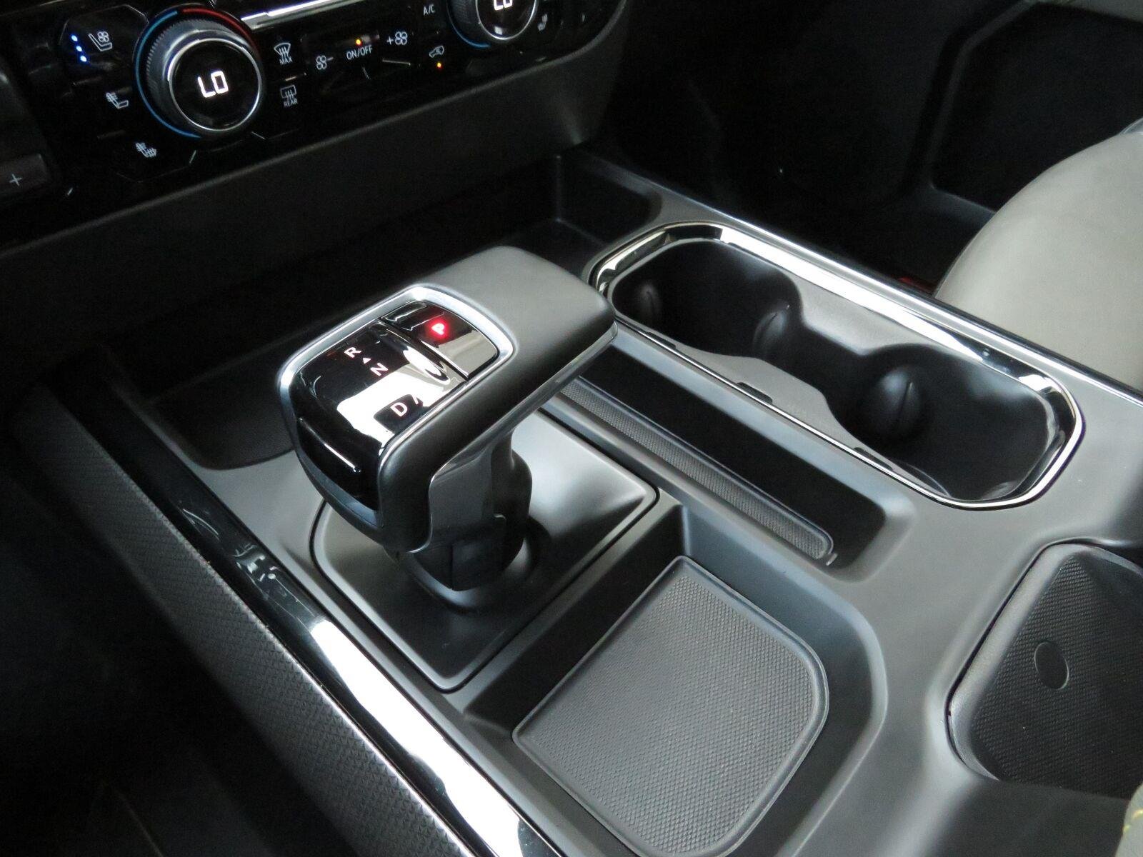 Used 2024 Slate Gray Metallic Chevrolet ZR2 image 31