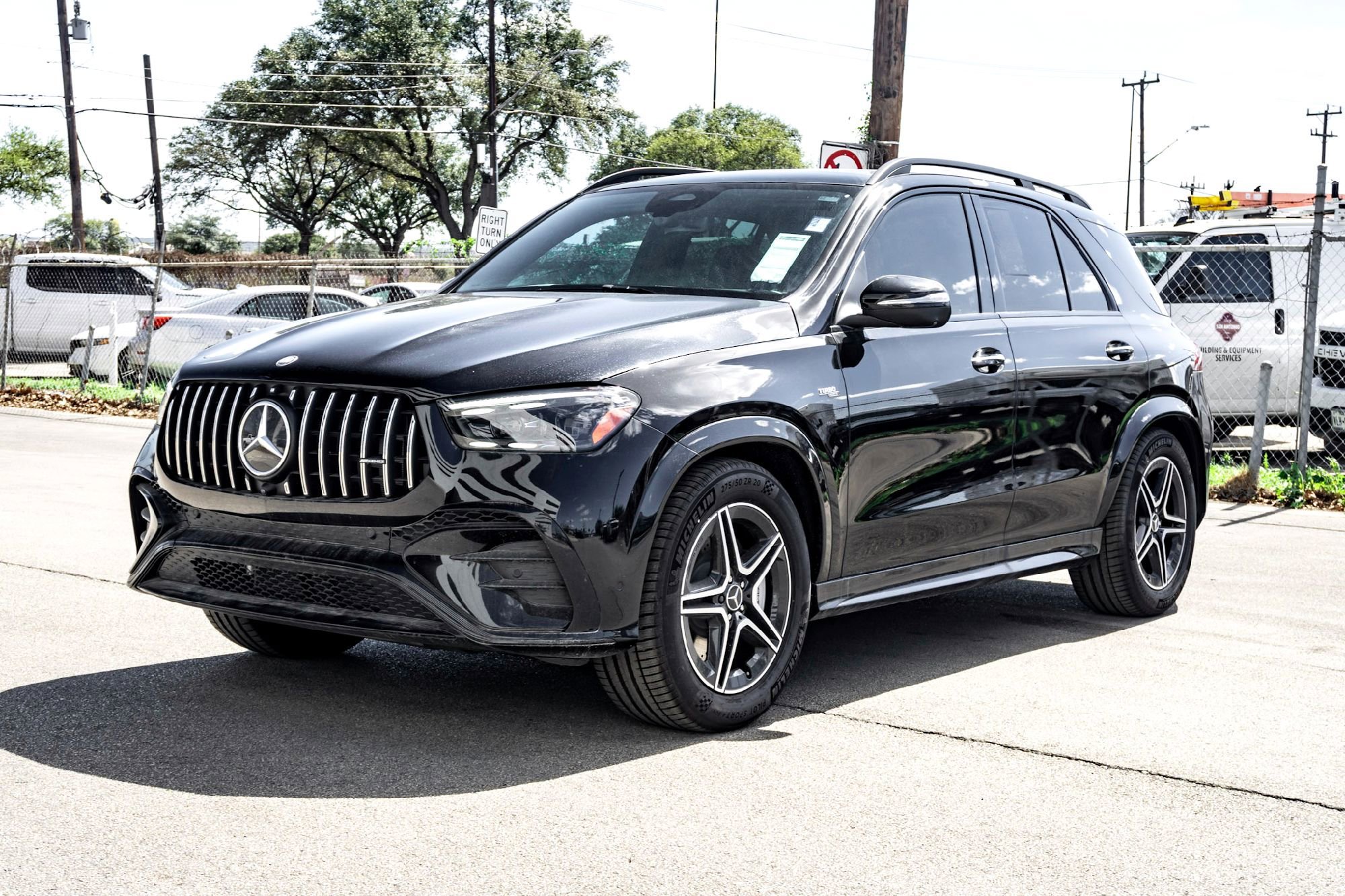 2025 Mercedes-Benz GLE AMG GLE 53 - Photo 6