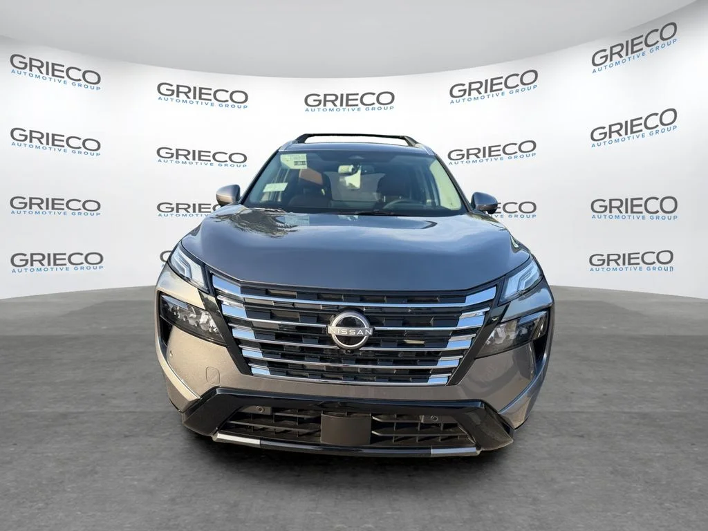 New 2026 Gray Nissan Platinum image 2