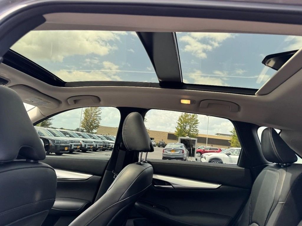 Used 2019 Gray INFINITI ESSENTIAL image 11