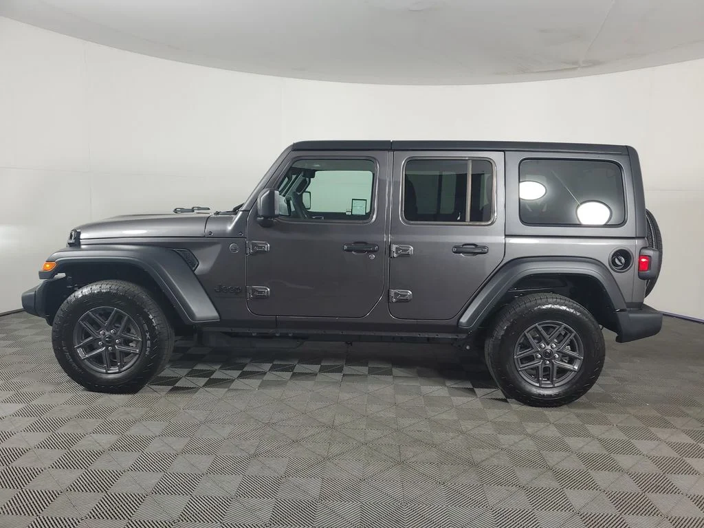 Used 2026 Gray Jeep Sport S image 7