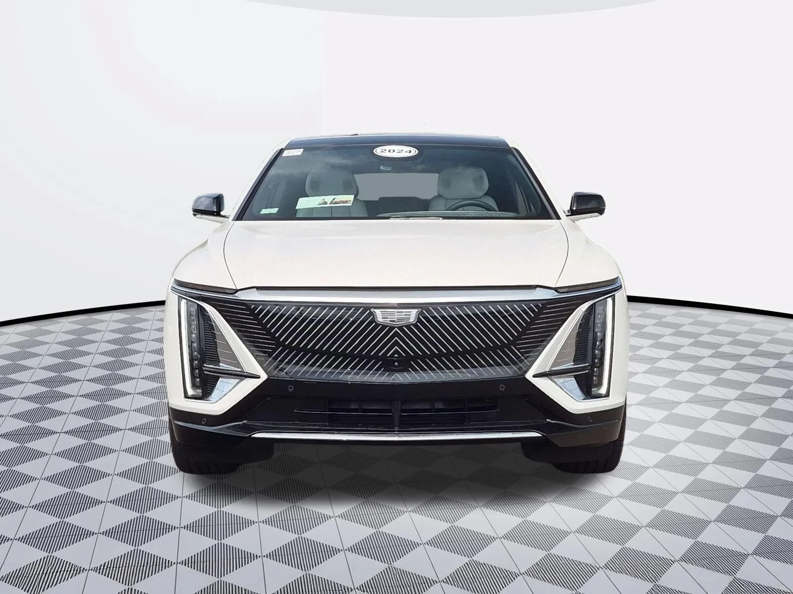 Used 2024 Crystal White Tricoat Cadillac Luxury image 3