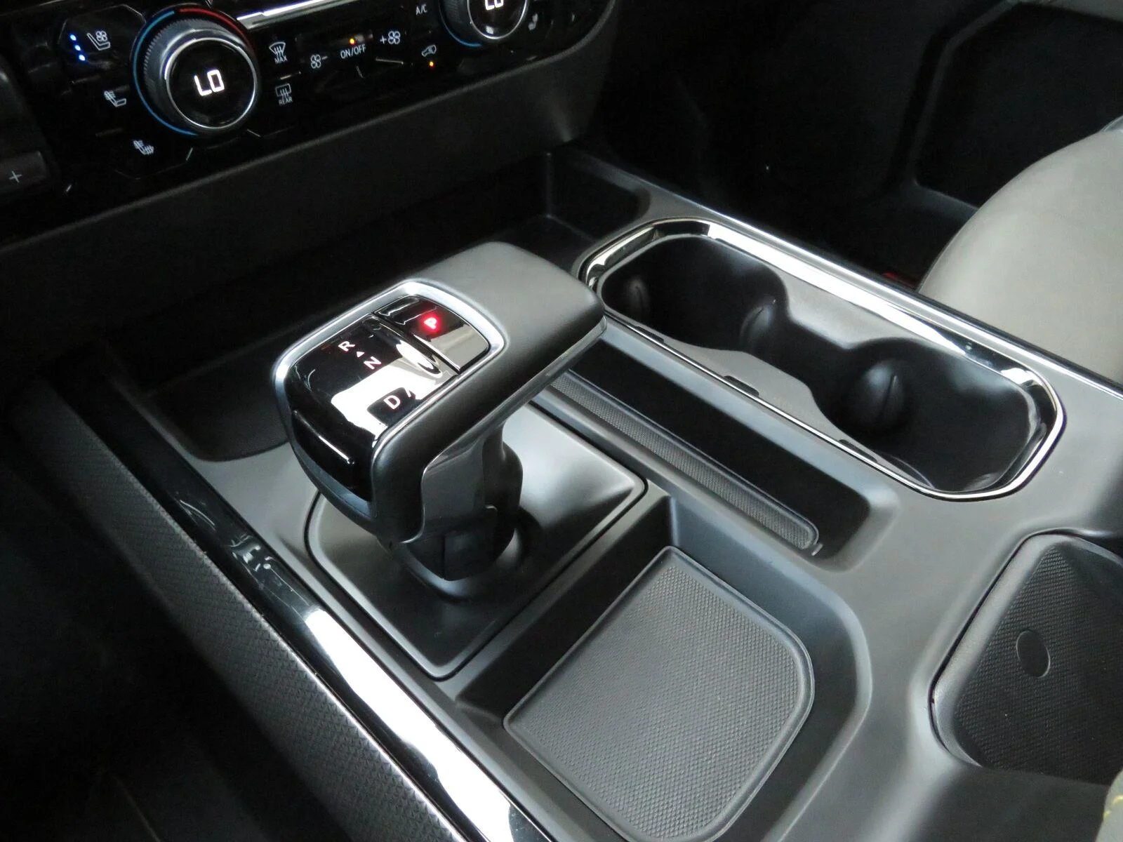 Used 2024 Slate Gray Metallic Chevrolet ZR2 image 31