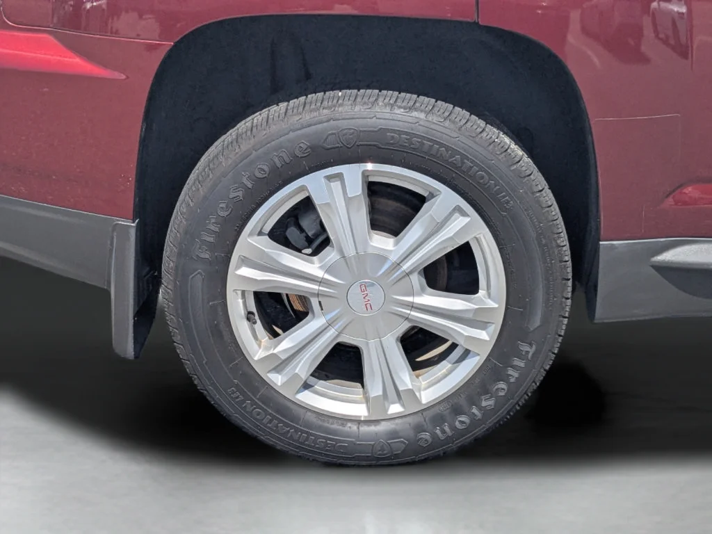 Used 2017 Red GMC SLT image 9