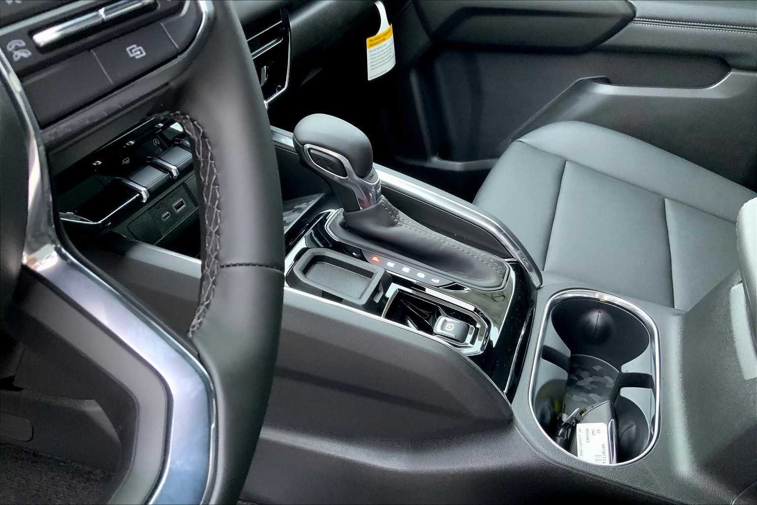 2026 GMC Canyon Elevation - Photo 6
