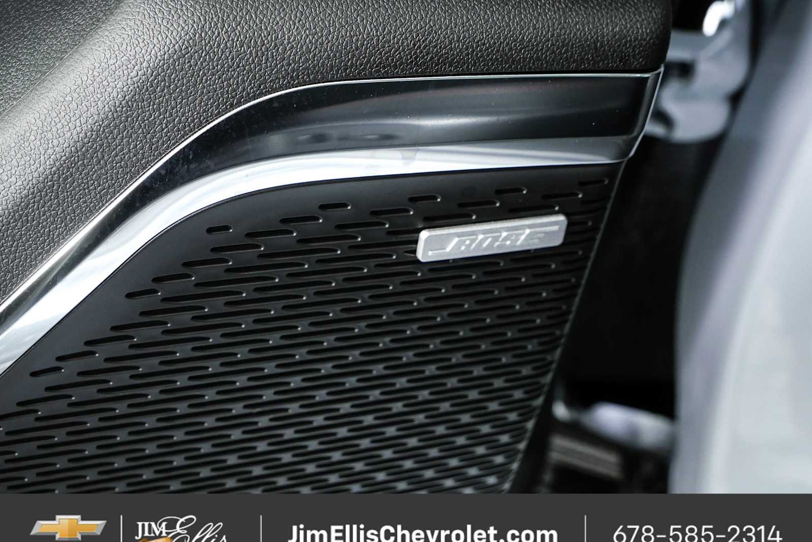 New 2026 Polar White Tricoat Chevrolet RS image 7