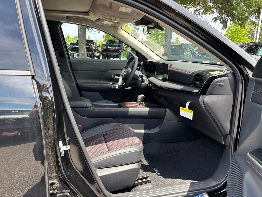 2026 Nissan KICKS SR AWD - Photo 18