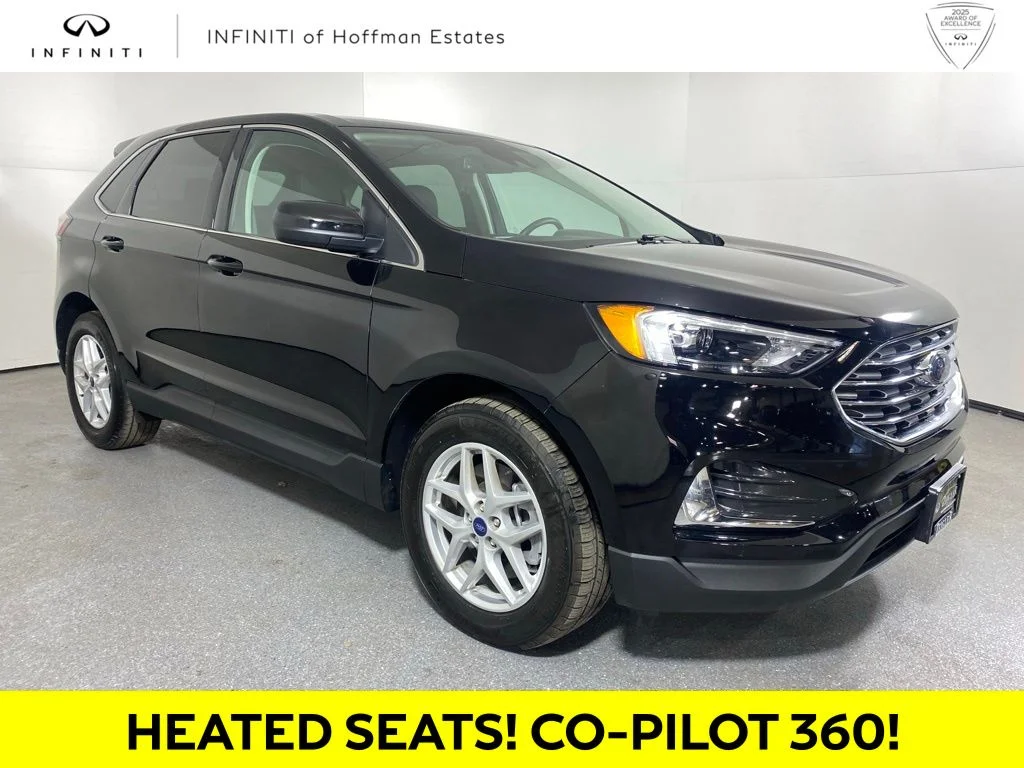 Used 2022 Black Ford SEL image 1