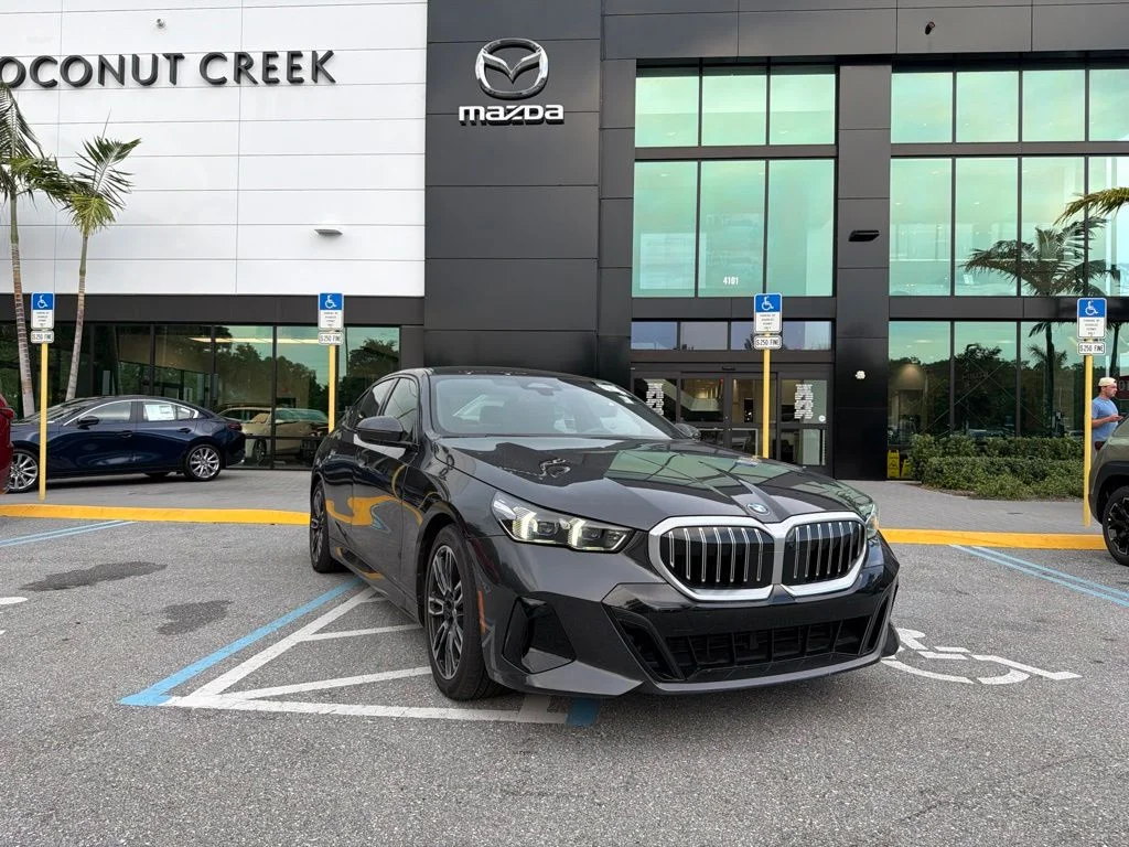 Used 2026 Dark Graphite BMW 530i xDrive image 2