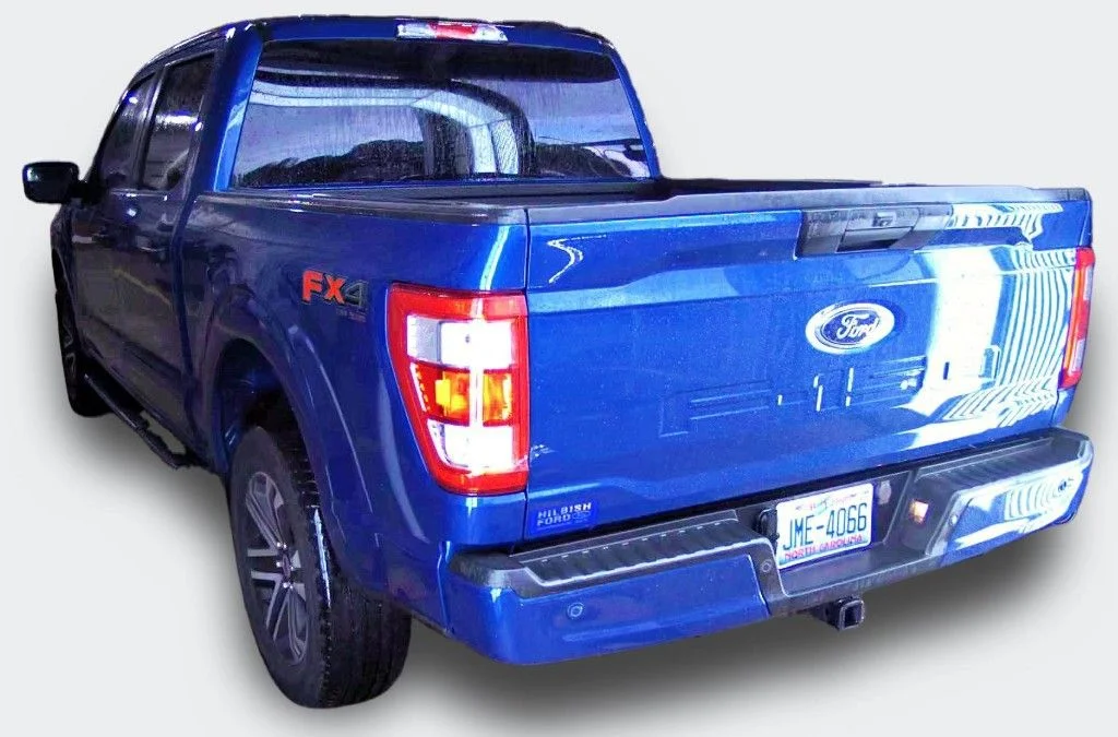 Used 2023 Blue Ford XL image 4