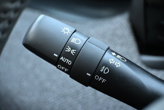New 2026 Deep Emerald Green Pearl Subaru Premium image 33