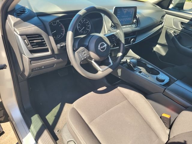Used 2024 Silver Nissan S image 12