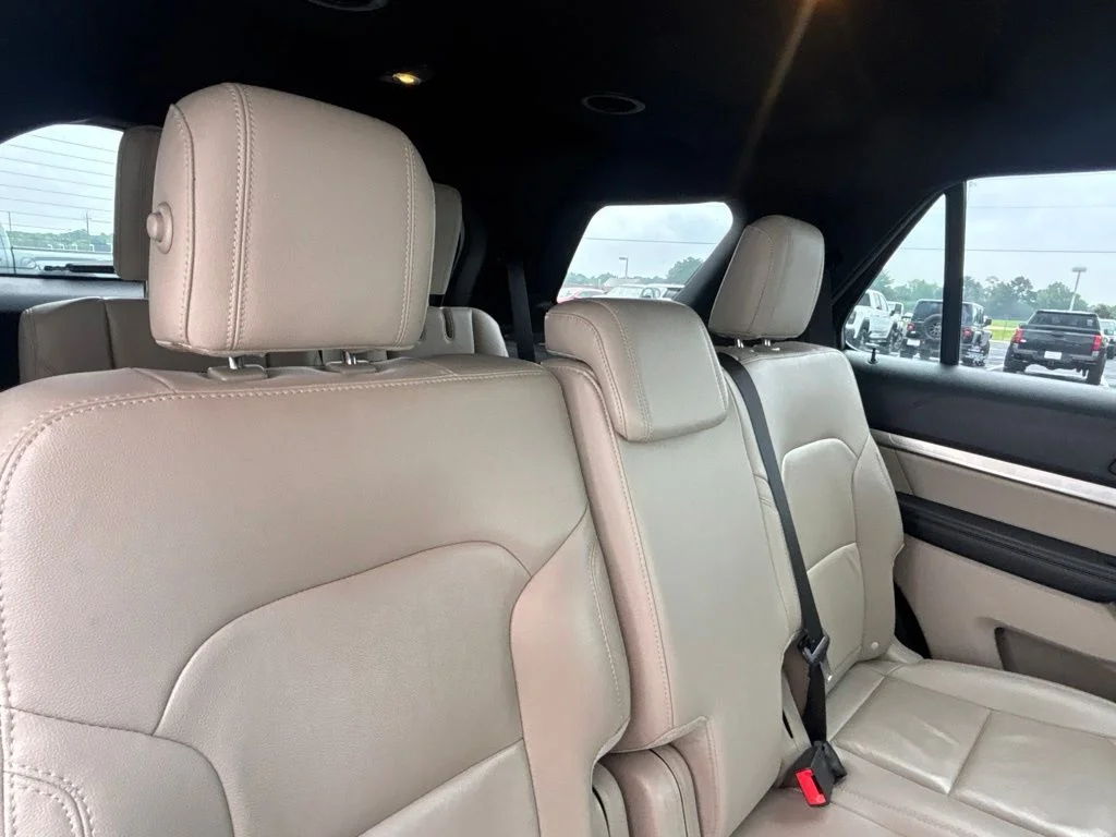 Used 2018 White Ford XLT image 28