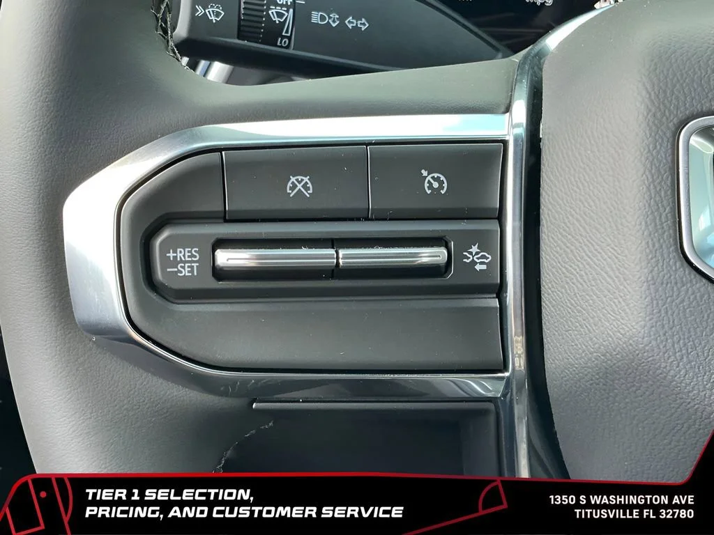 New 2026 Sterling Metallic GMC Elevation image 32