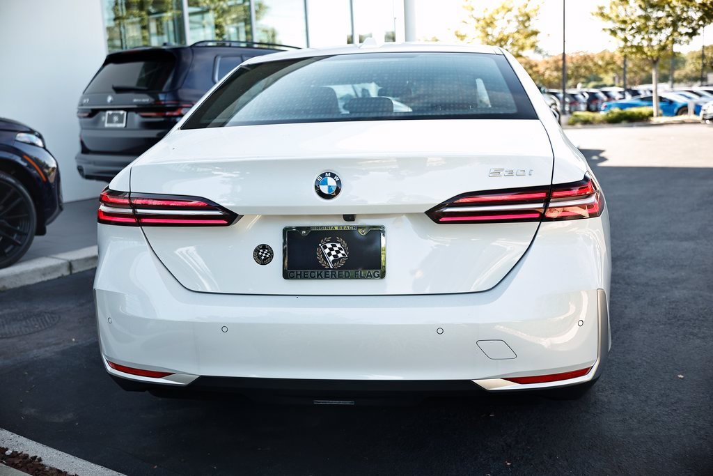 Certified Used 2026 Mineral White Metallic BMW 530i image 10