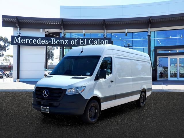 New 2026 White Mercedes-Benz Cargo 170 WB image 1