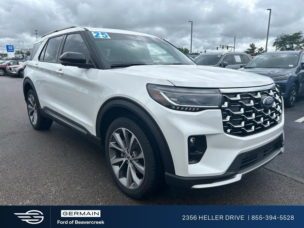 Used 2025 White Metallic Ford Platinum image 1