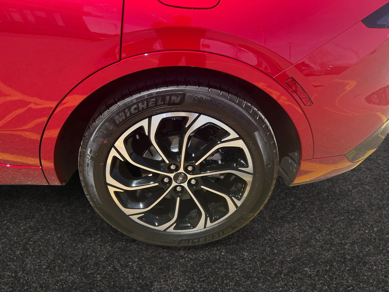 New 2026 Red Carpet Metallic Tinted Clearcoat Lincoln Reserve image 9