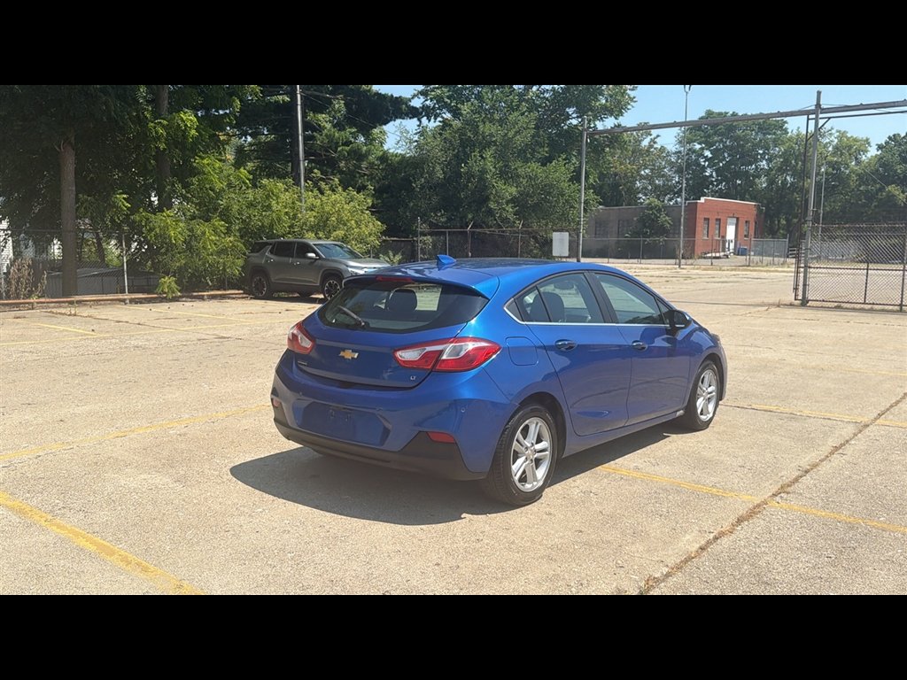 Used 2017 Kinetic Blue Metallic Chevrolet LT image 5