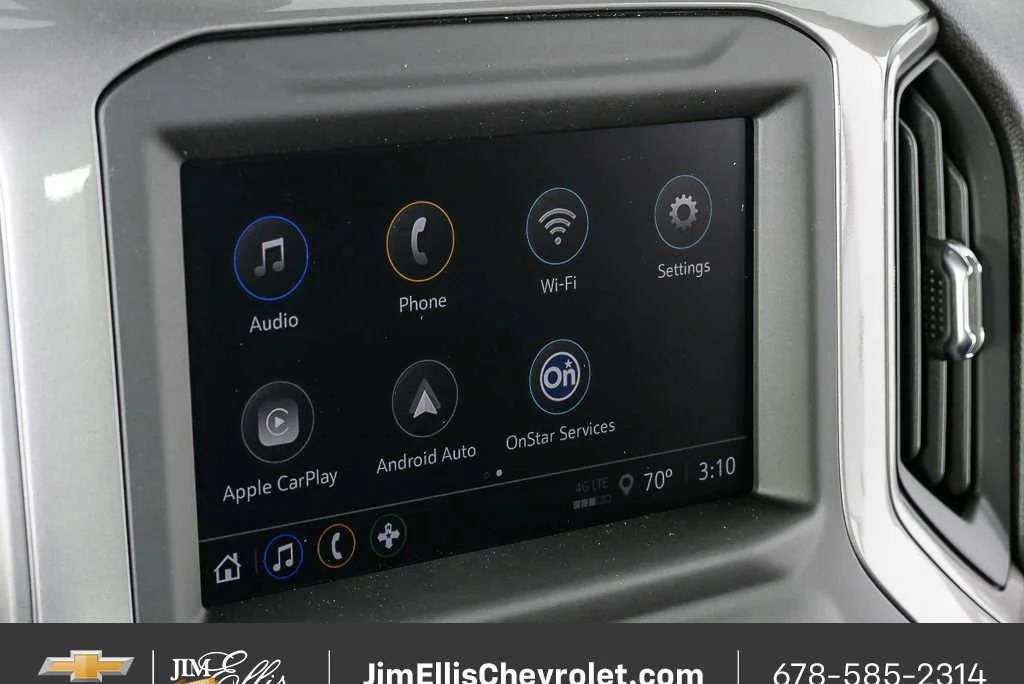 New 2026 Summit White Chevrolet Work Truck image 13