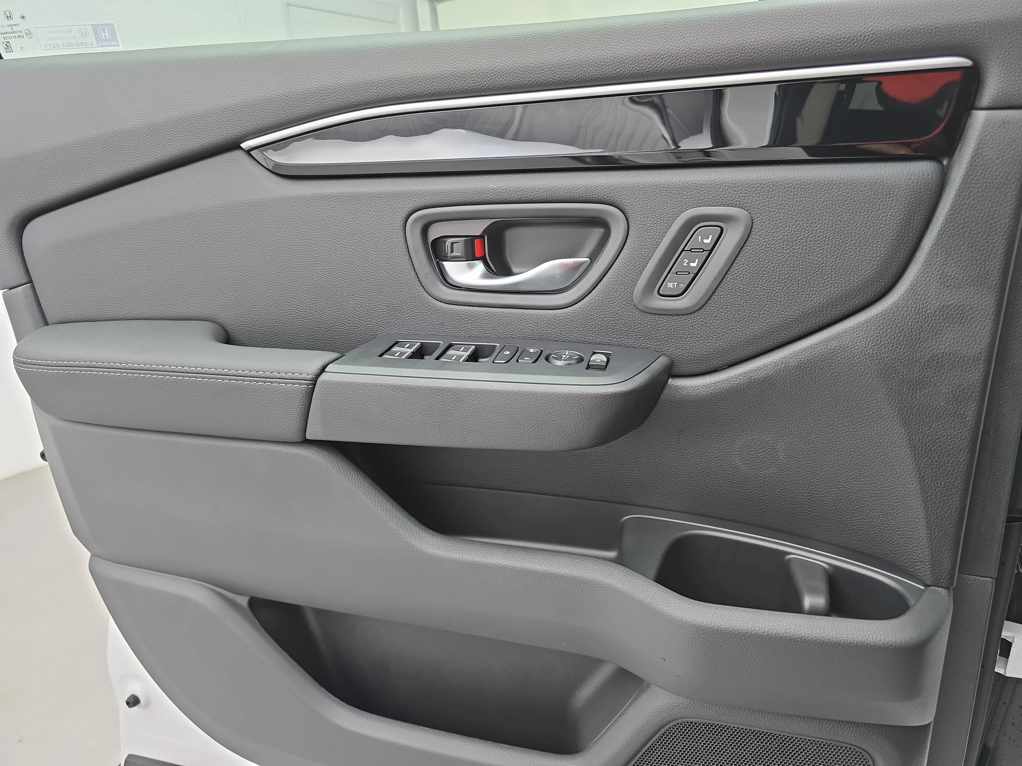 New 2026 Platinum White Pearl Honda EX-L image 28