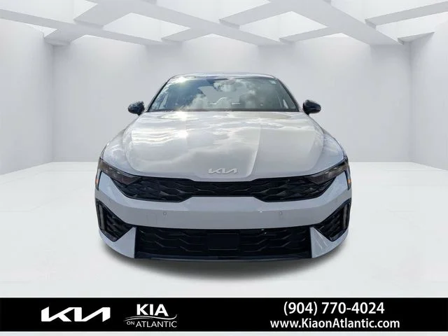 New 2026 Snow White Pearl Kia GT-Line FWD image 8