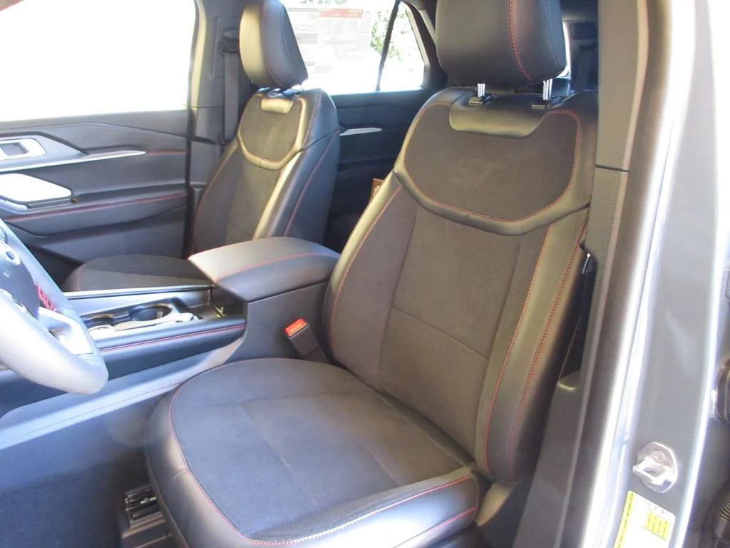 New 2026 Vapor Blue Metallic Ford ST image 11
