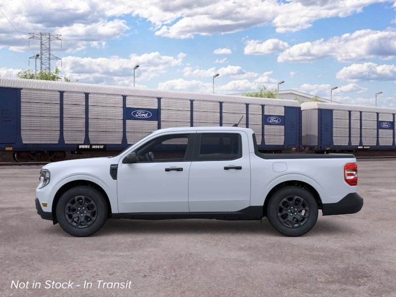 New 2026 Space White Metallic Ford XLT image 5