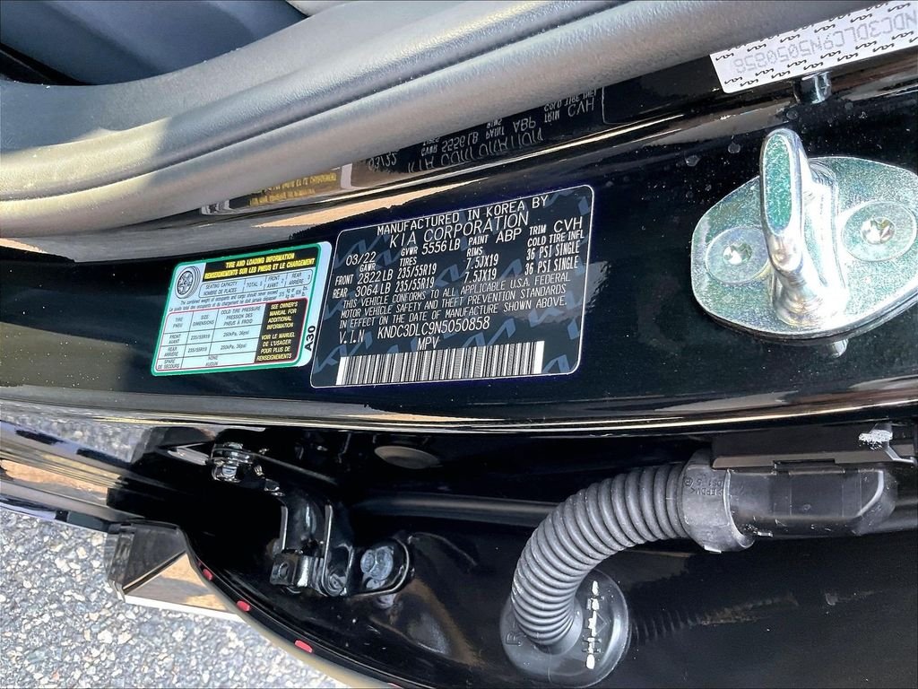 Used 2022 Black Kia Wind image 35
