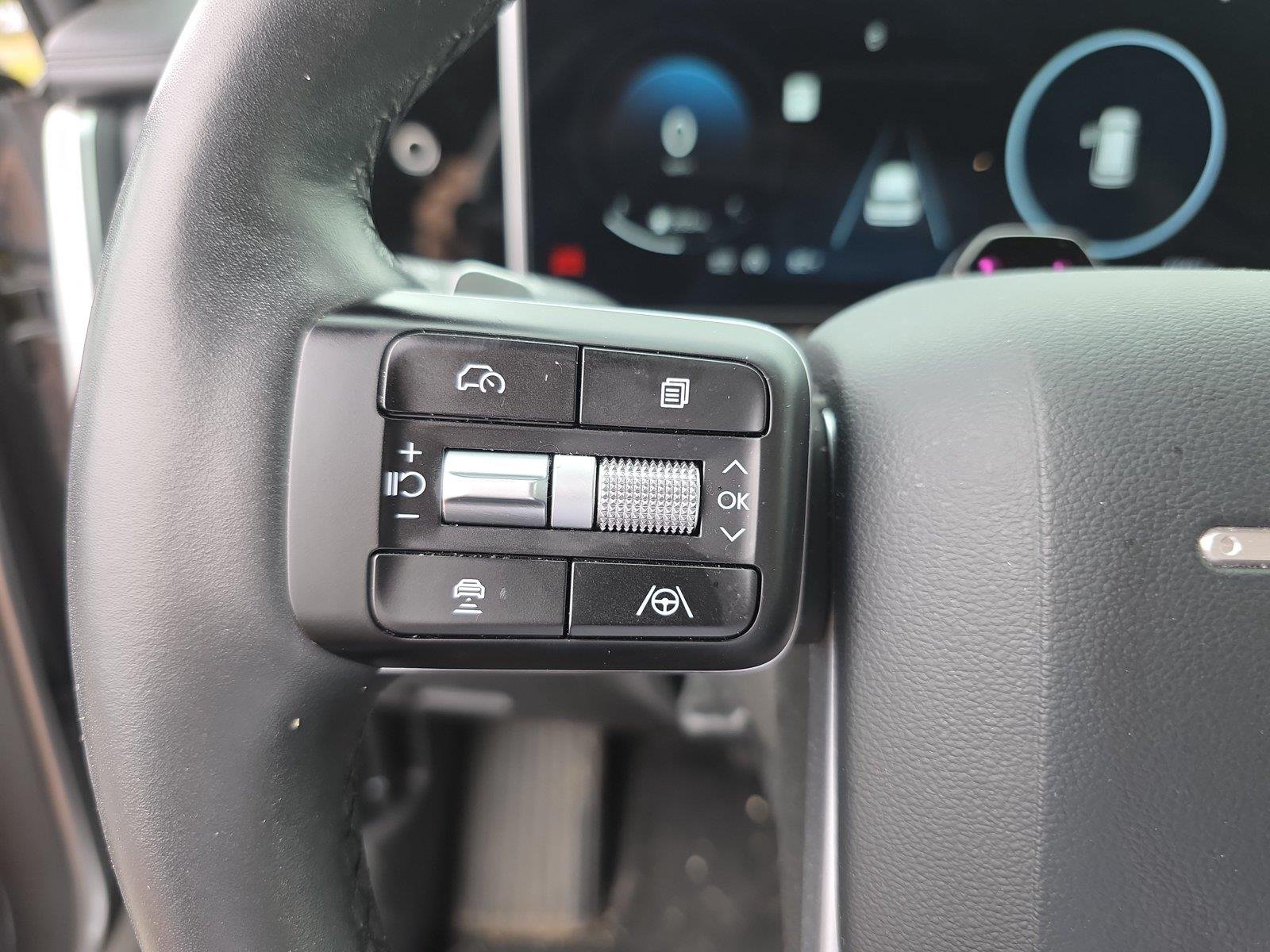 Used 2024 Shimmering Silver Hyundai Limited image 25