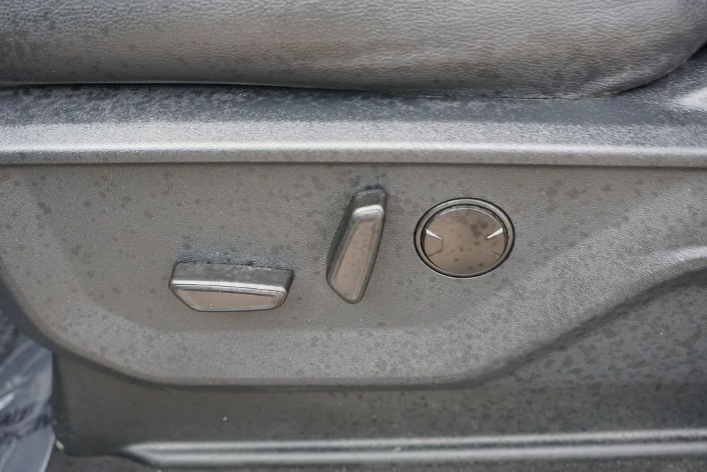 Used 2026 Gray Ford Lariat image 28