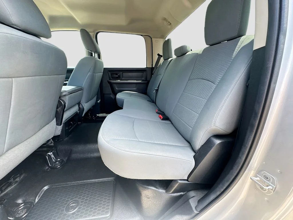 Used 2014 Silver Ram Tradesman image 26